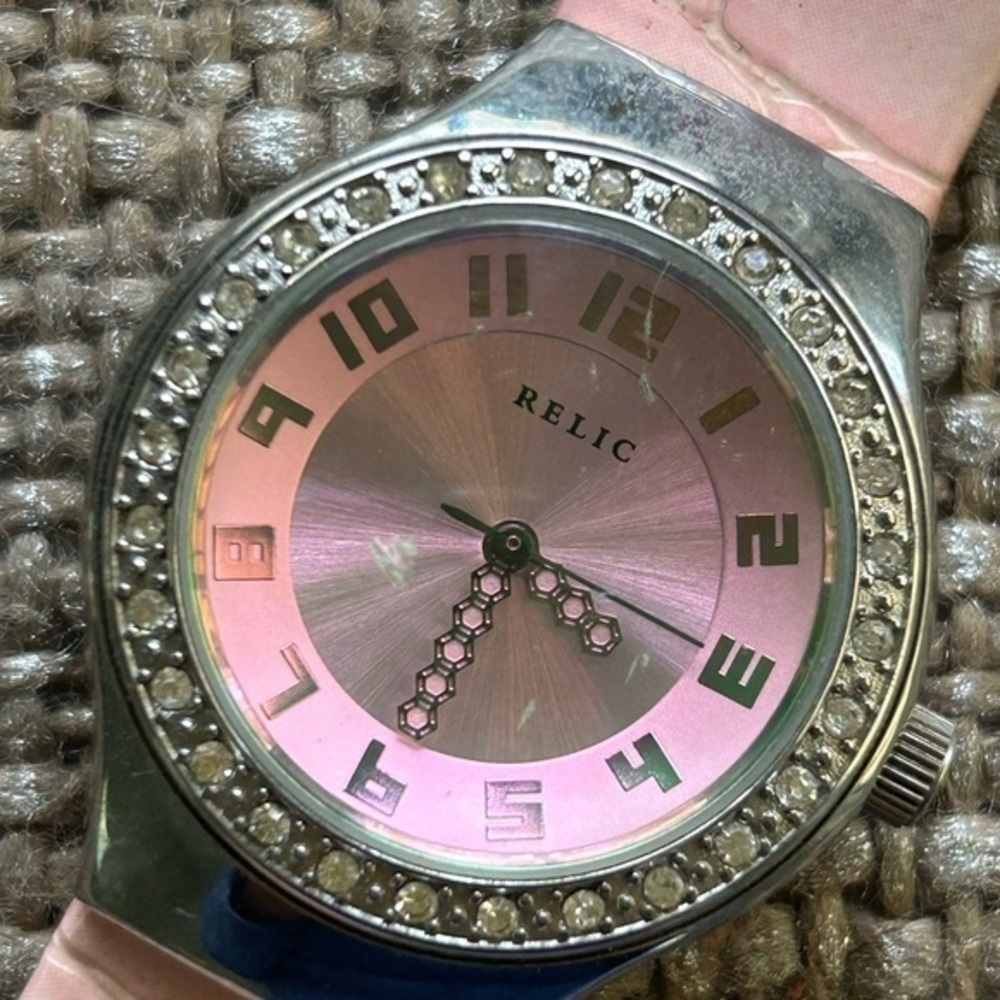 Trendy Vintage Relic Watch Pink Band Sparkle Bezel